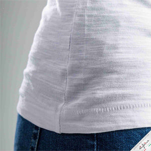 T-shirt da donna "BEVI, non puoi sopportarli tutti."